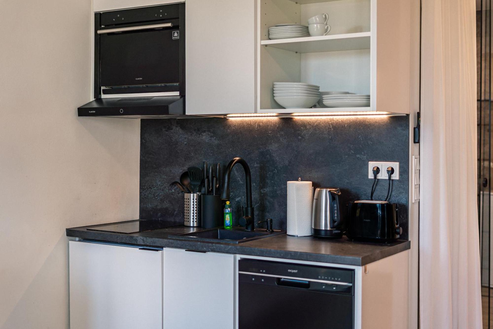 Crest - Riverside Lofts Mit Parken I Balkon I Kueche I Regendusche Passau Exterior foto